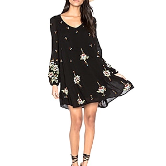 Free People Dresses & Skirts - Free People Oxford Embroidered Mini Dress.
